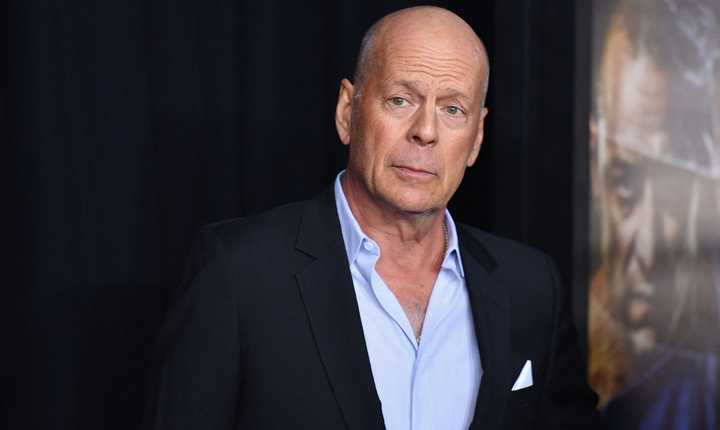 Bruce Willis shock non può più recitare, è affetto da afasia