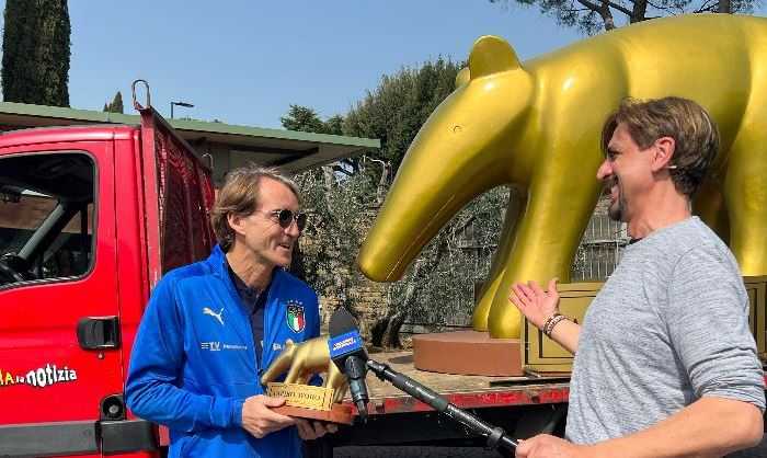 Il tapiro d’oro a Roberto Mancini